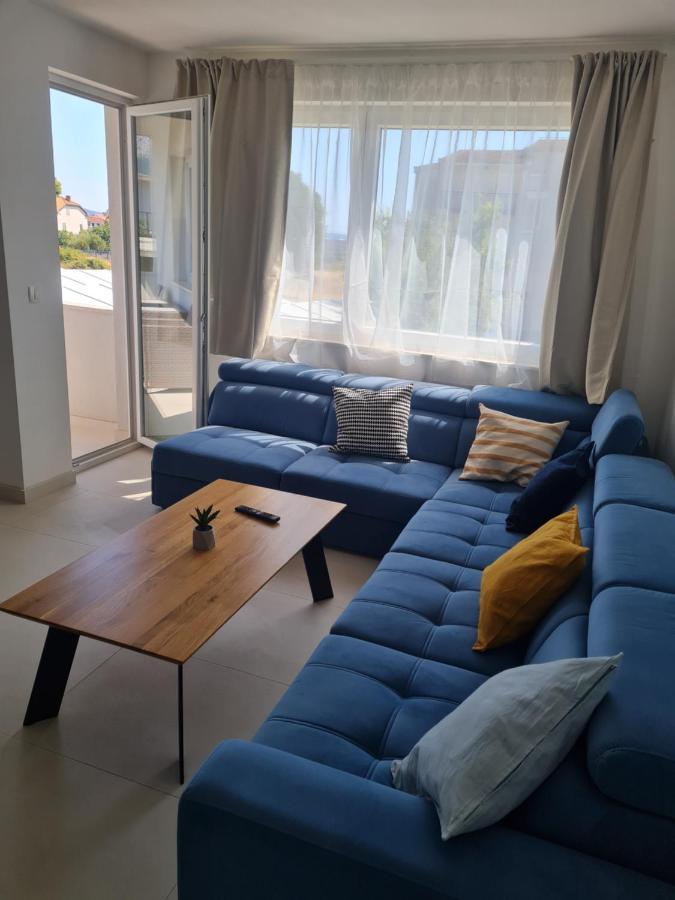 Holiday Apartment Marijana Каштела Экстерьер фото