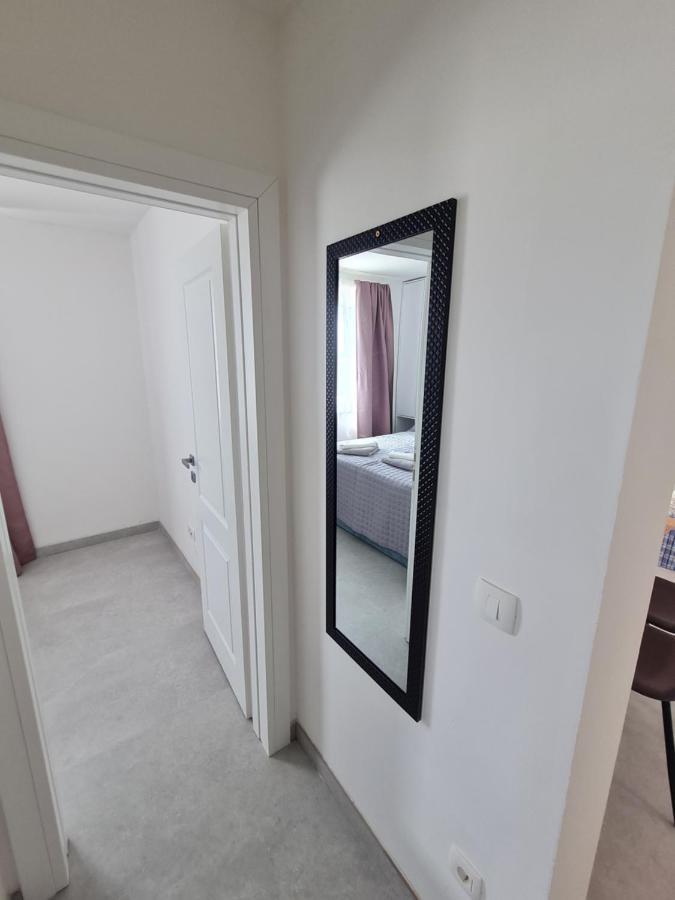 Holiday Apartment Marijana Каштела Экстерьер фото